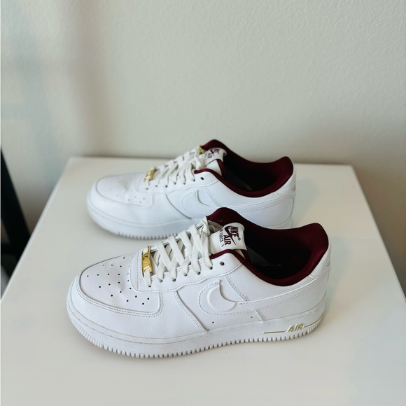 Nike Air Force 1 Men size 7 / Women size 8.5 - Picture 4 of 6